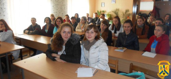 Для студентів ІІІ курсу медичного коледжу Первомайським міським центром соціальних служб для сім’ї, дітей та молоді була проведена профілактична бесіда на тему: «Кримінальна відповідальність неповнолітніх». Для студентів ІІІ курсу медичного коледжу Первомайським міським центром соціальних служб для сім’ї, дітей та молоді була проведена профілактична бесіда на тему: «Кримінальна відповідальність неповнолітніх».