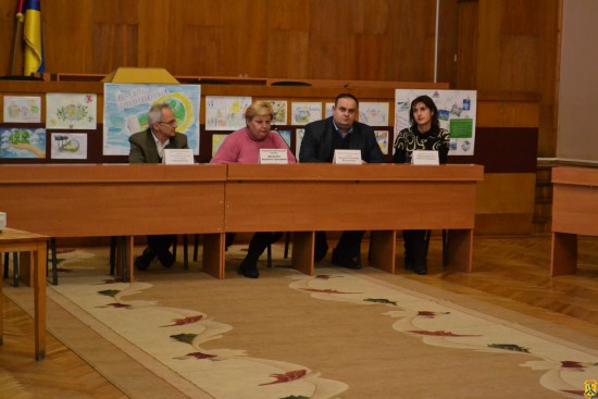 В місті відбулось засідання круглого столу з питань енергоефективності. В місті відбулось засідання круглого столу з питань енергоефективності.