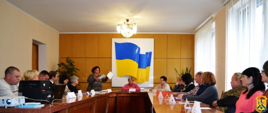 Засідання круглого столу «Аналіз діяльності дитячих будинків сімейного типу та прийомних сімей м.Первомайська. Проблеми, перспективи та розвиток» Засідання круглого столу «Аналіз діяльності дитячих будинків сімейного типу та прийомних сімей м.Первомайська. Проблеми, перспективи та розвиток»