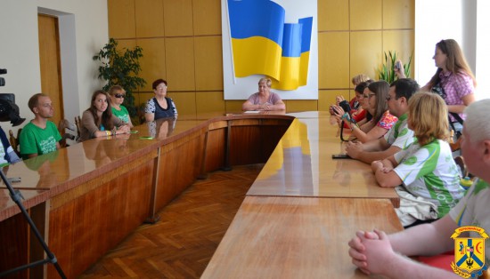 В приміщенні виконавчого комітету міської ради відбулась прес-конференція учасників ІІ щорічного Всеукраїнського велопробігу «Бачу! Можу! Допоможу!». В приміщенні виконавчого комітету міської ради відбулась прес-конференція учасників ІІ щорічного Всеукраїнського велопробігу «Бачу! Можу! Допоможу!».