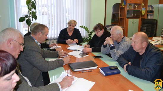 Чергова нарада з керівниками підприємств житлово-комунального господарства Чергова нарада з керівниками підприємств житлово-комунального господарства