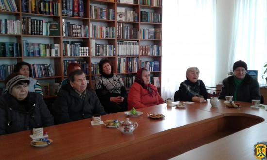 Відеостудія у міській бібліотеці «Як святкують Католицьке Різдво у світі» Відеостудія у міській бібліотеці «Як святкують Католицьке Різдво у світі»