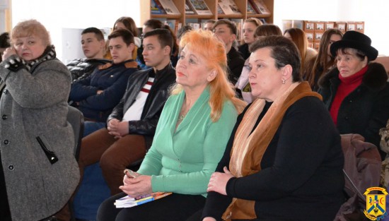 Літературні читання «Олекса Різниченко та Лоріна Лисогурська: поетичні долі» Літературні читання «Олекса Різниченко та Лоріна Лисогурська: поетичні долі»