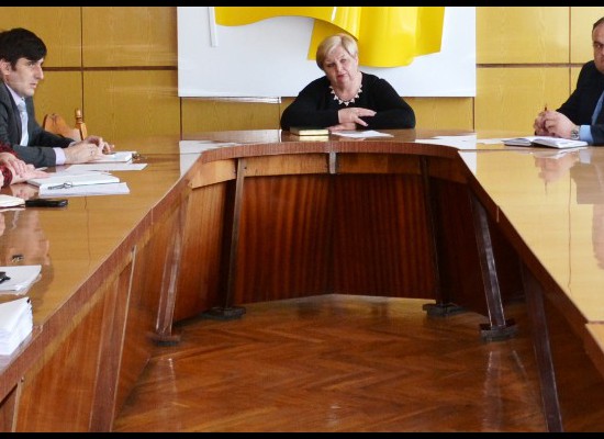Чергова нарада з керівниками КП та працівниками управління ЖКГ Чергова нарада з керівниками КП та працівниками управління ЖКГ