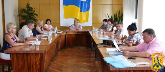 "Круглий стіл" пілотного проекту «Сталість ВІЛ-послуг» "Круглий стіл" пілотного проекту «Сталість ВІЛ-послуг»