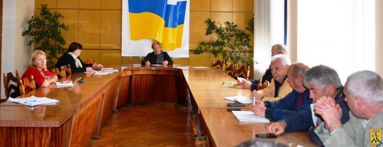Щотижнева нарада з керівниками підприємств житлово-комунальних господарств Щотижнева нарада з керівниками підприємств житлово-комунальних господарств