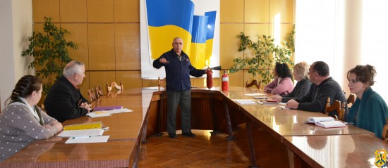 Апаратне навчання працівників виконавчих органів Апаратне навчання працівників виконавчих органів