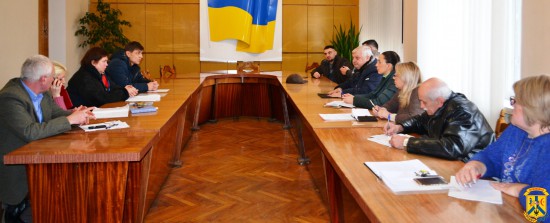 «Круглий стіл» з питання укладання договорів між ОСББ міста та КП «Комунсервіс» «Круглий стіл» з питання укладання договорів між ОСББ міста та КП «Комунсервіс»