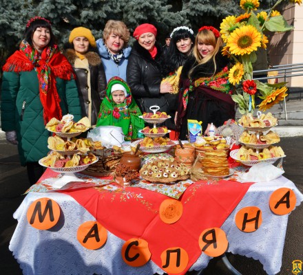 Cвяткування Масляної Cвяткування Масляної