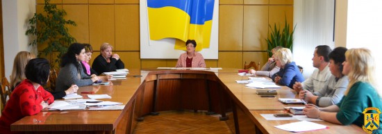 Засідання комісії з реорганізації КП «Первомайський міський центр первинної медико-санітарної допомоги» Засідання комісії з реорганізації КП «Первомайський міський центр первинної медико-санітарної допомоги»