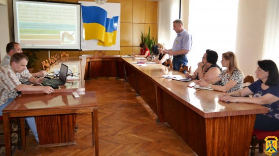 Апаратне навчання працівників виконавчих органів Апаратне навчання працівників виконавчих органів