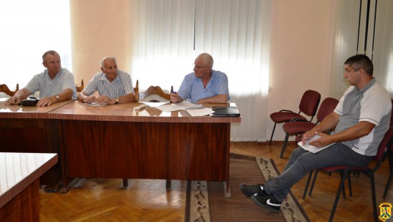 Нарада з керівниками підприємств житлово-комунальних господарств Нарада з керівниками підприємств житлово-комунальних господарств
