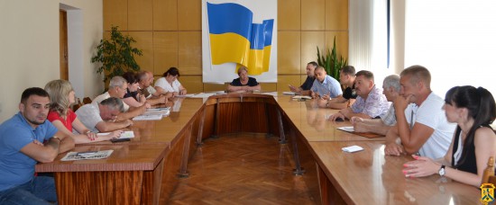 Нарада з підприємцями, що здійснюють свою підприємницьку діяльність в міському парку культури і відпочинку «Дружба народів» Нарада з підприємцями, що здійснюють свою підприємницьку діяльність в міському парку культури і відпочинку «Дружба народів»