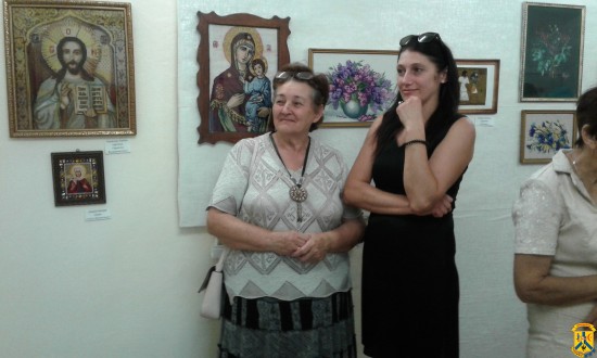 Виставка художньо-ужиткового мистецтва «Мальовнича Україна» Виставка художньо-ужиткового мистецтва «Мальовнича Україна»