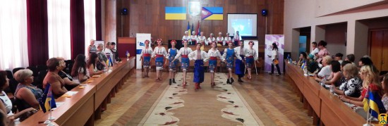 Жіночий форум «Жінки Первомайщини прагнуть змін» Жіночий форум «Жінки Первомайщини прагнуть змін»