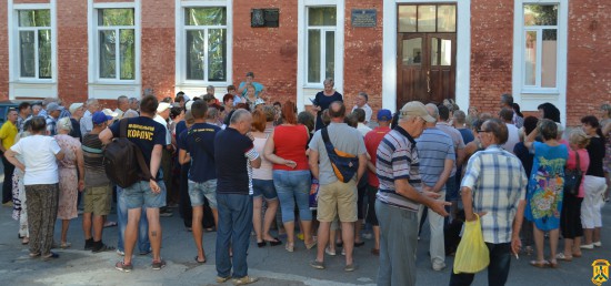 Зустріч з мешканцями мікрорайону цукрового заводу Зустріч з мешканцями мікрорайону цукрового заводу