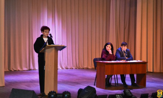 Громадські обговорення з питань профілізації старшої школи й подальшого реформування освітньої галузі міста Громадські обговорення з питань профілізації старшої школи й подальшого реформування освітньої галузі міста