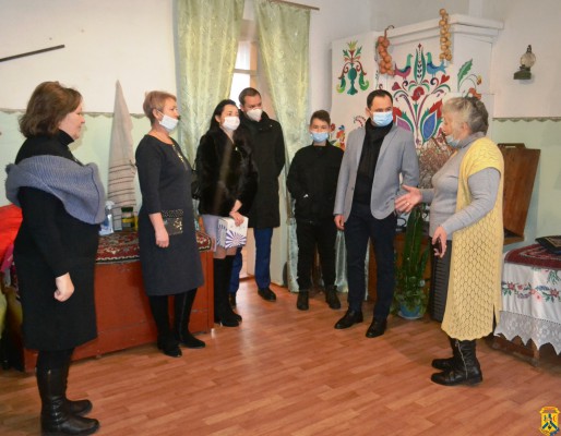 Народний депутат України Максим Дирдін вітав зі святами вихованців Первомайської спеціальної загальноосвітньої школи-інтернат Народний депутат України Максим Дирдін вітав зі святами вихованців Первомайської спеціальної загальноосвітньої школи-інтернат