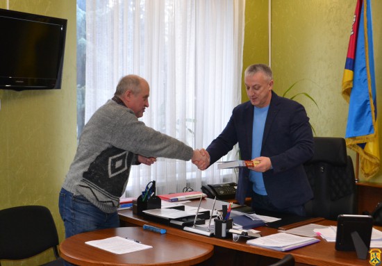 Підписано Меморандум про взаємодію і співробітництво між Первомайською міською радою та Первомайським міським товариством ветеранів Афганістану Підписано Меморандум про взаємодію і співробітництво між Первомайською міською радою та Первомайським міським товариством ветеранів Афганістану