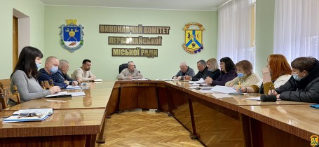 24 січня 2022 року міський голова Олег Демченко провів нараду з питань пасажирських транспортних перевезень