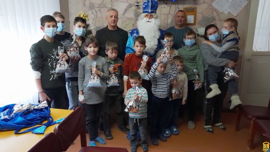 19 грудня міський голова привітав малечу міста із Днем Миколая Чудотворця