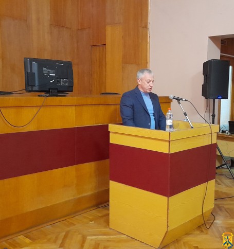28 грудня 2022 року міський голова Олег Демченко привітав міську раду  ветеранів із 35-річницею створення