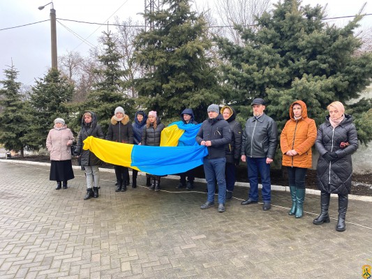 16 лютого 2022 року на центральному стадіоні Первомайська відбулись урочистості з нагоди святкування Дня єднання в Україні