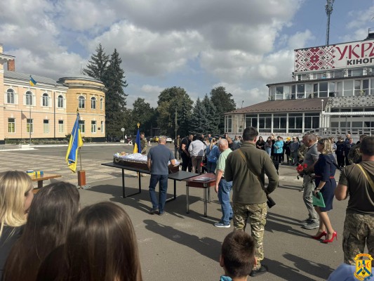 Первомайщина щоразу із болем та слізьми віддає шану загиблими