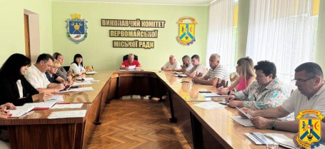 Очільник Первомайської територіальної громади Олег Демченко провів апаратну нараду