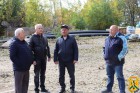 13 жовтня 2025 року на будівельному майданчику нової очисної споруди води ОСВ-1 у Первомайській громаді побували міський голова Олег Демченко, перший заступник Дмитро Малішевський та начальник управління житлово-комунального господарства Олександр Лисий