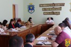 22 травня 2025 року в приміщенні виконавчого комітету Первомайської міської ради відбулася розширена робоча нарада під головуванням очільника громади Олега Демченка