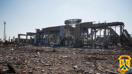 30 січня 2026 року було розпочато збір підписів на підтримку електронної петиції &laquo;Про встановлення Державної дати вшанування подвигу захисників Луганського аеропорту 31 серпня&raquo;