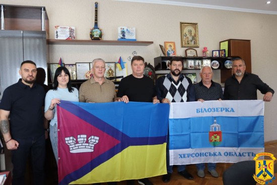22 травня 2026 року у Первомайській міській територіальній громаді відбулася робоча зустріч міського голови Первомайська Миколаївської області Олега Демченка з начальником Білозерської селищної військової адміністрації Херсонської області Ігорем Острівним