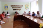 14 серпня 2026 року в Первомайській міській раді відбулася ранкова робоча нарада, яку провів очільник громади Олег Демченко