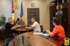 21 серпня 2026 року очільник Первомайської міської територіальної громади Олег Демченко провів робочу зустріч із представниками громадської організації &laquo;Патріоти Миколаївщини&raquo;