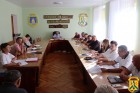 08 вересня 2026 року у залі засідань виконавчого комітету Первомайської міської ради відбулася чергова апаратна нарада під головуванням очільника громади Олега Демченка